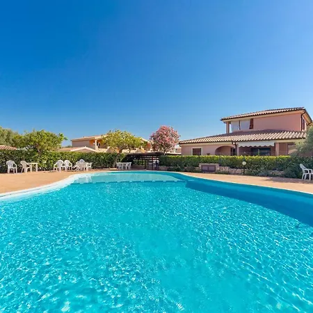 Casina Sarda In Costa Smeralda * Murta Maria