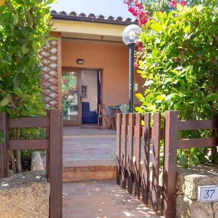 Casina Sarda In Costa Smeralda Lägenhet Murta Maria